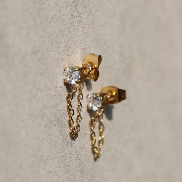 FRID Øredobber – Stud with chain