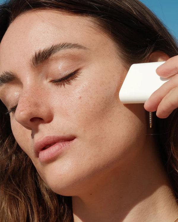 COOLA CLASSIC SUNSCREEN STICK TROPICAL COCONUT SPF 30